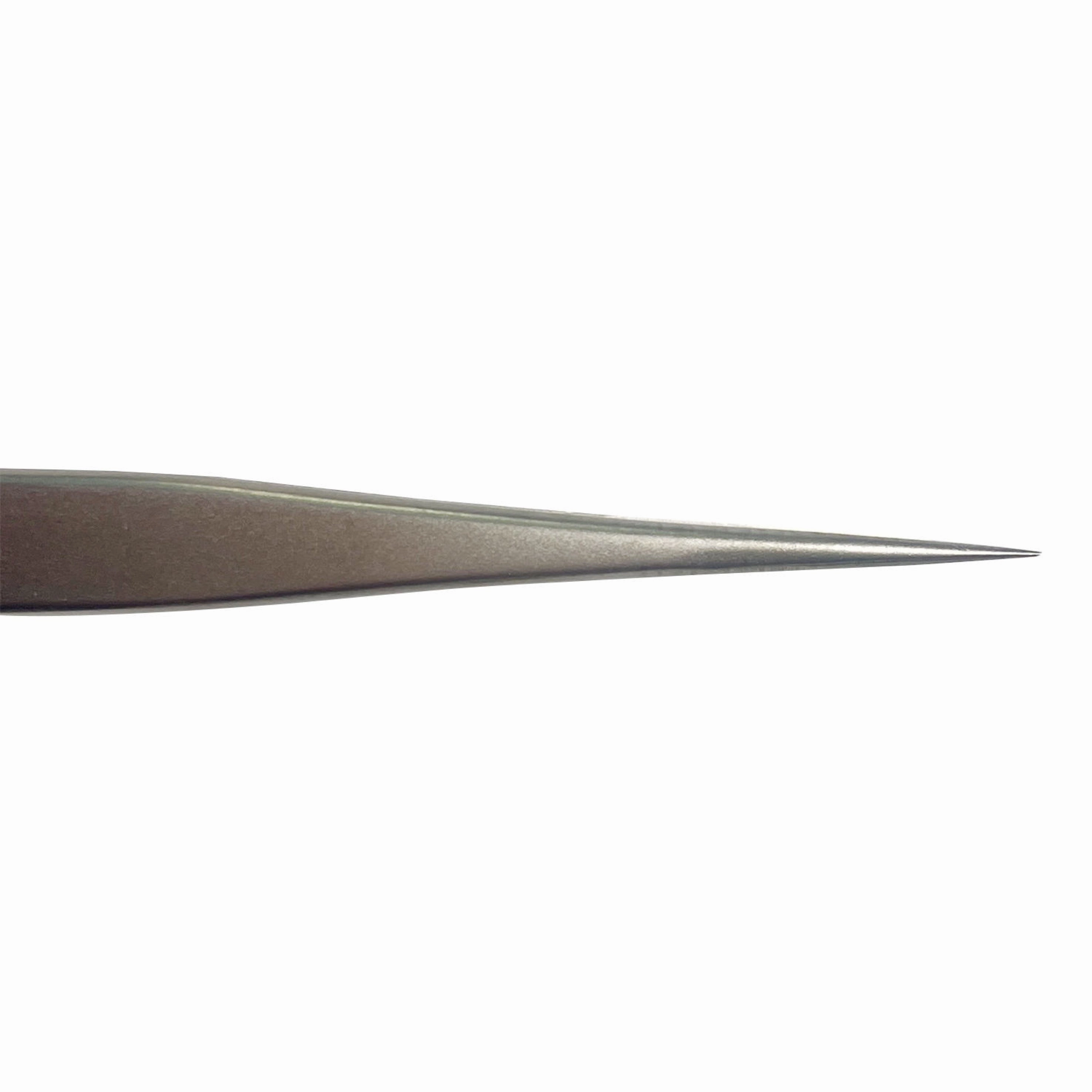 The Tweezers