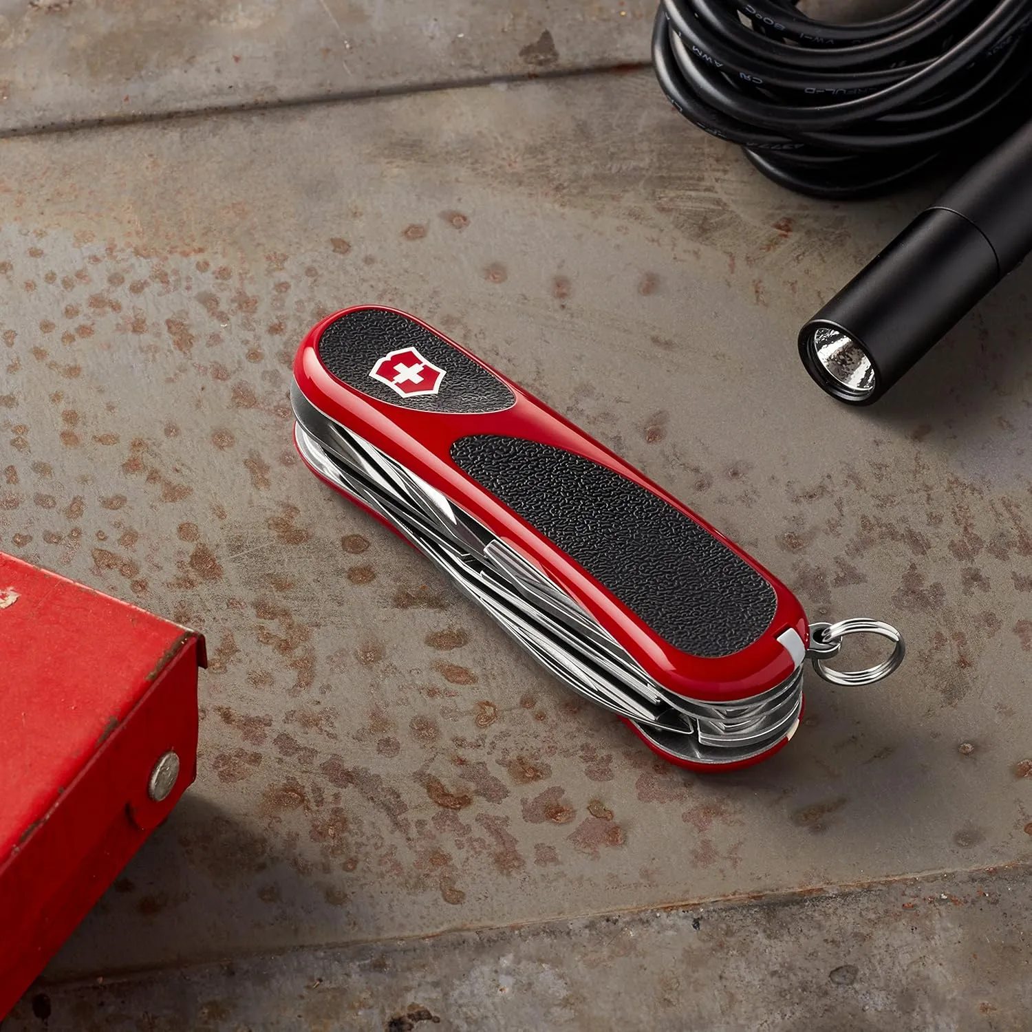 Victorinox Evolution 18 Grip Swiss Army Knife, 15 Functions, Swiss Made Pocket Knife with Large Blade, Screwdriver and Wood Saw - Red/Black